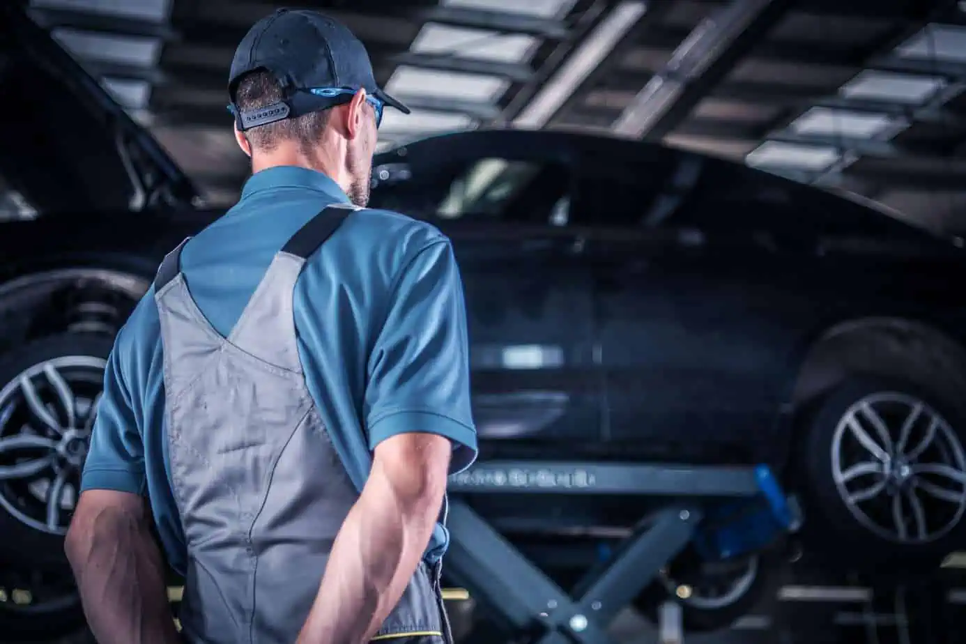 Auto Service Mechanic Auto Service Mechanic