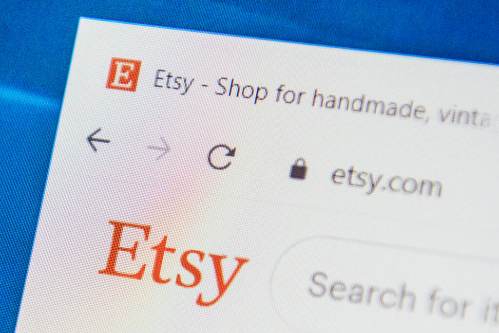 etsy com web site selective focus 179906812