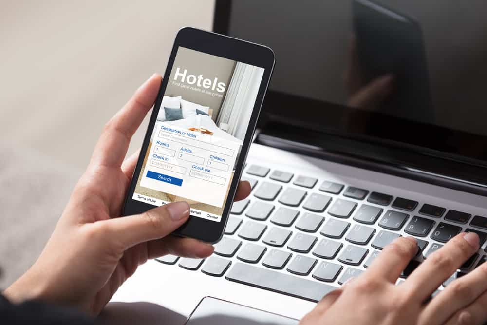 hotel travel reservation