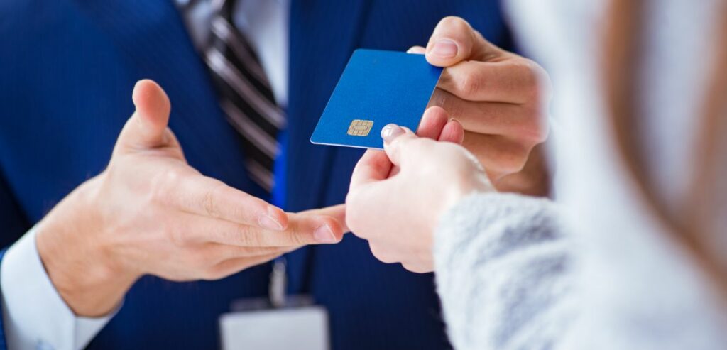 Tips for Selecting the Commercial Card for Your Business