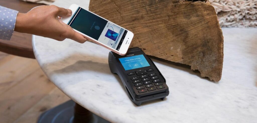 What are the Specifications of the Verifone V205C?